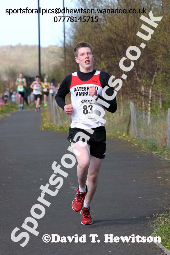 Under-15 boys, Elswick Harriers Relays, Newburn. Photo: David T. Hewitson/Sports for All Pics